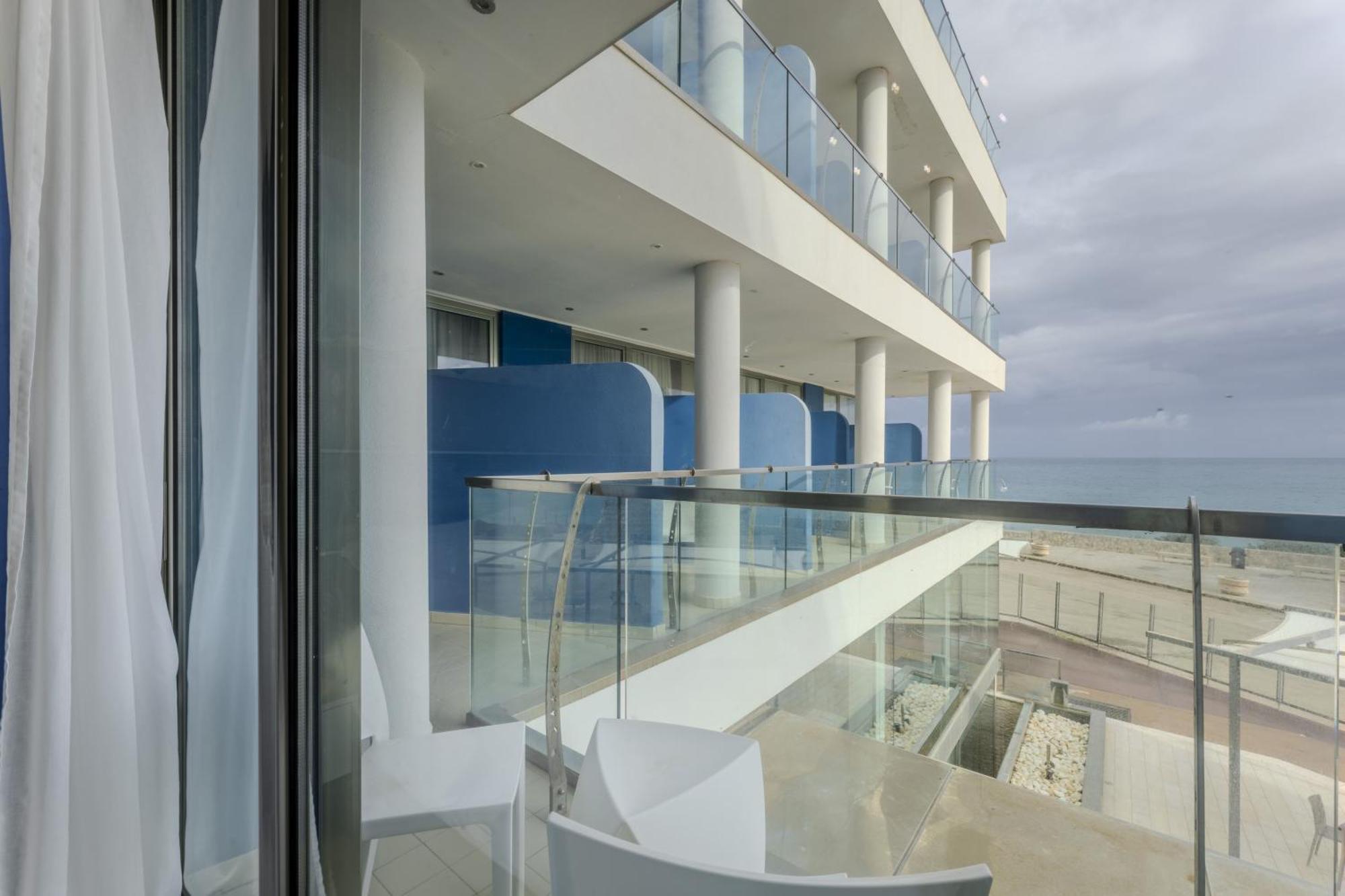 Hotel Belvedere Torre dell'Orso Esterno foto